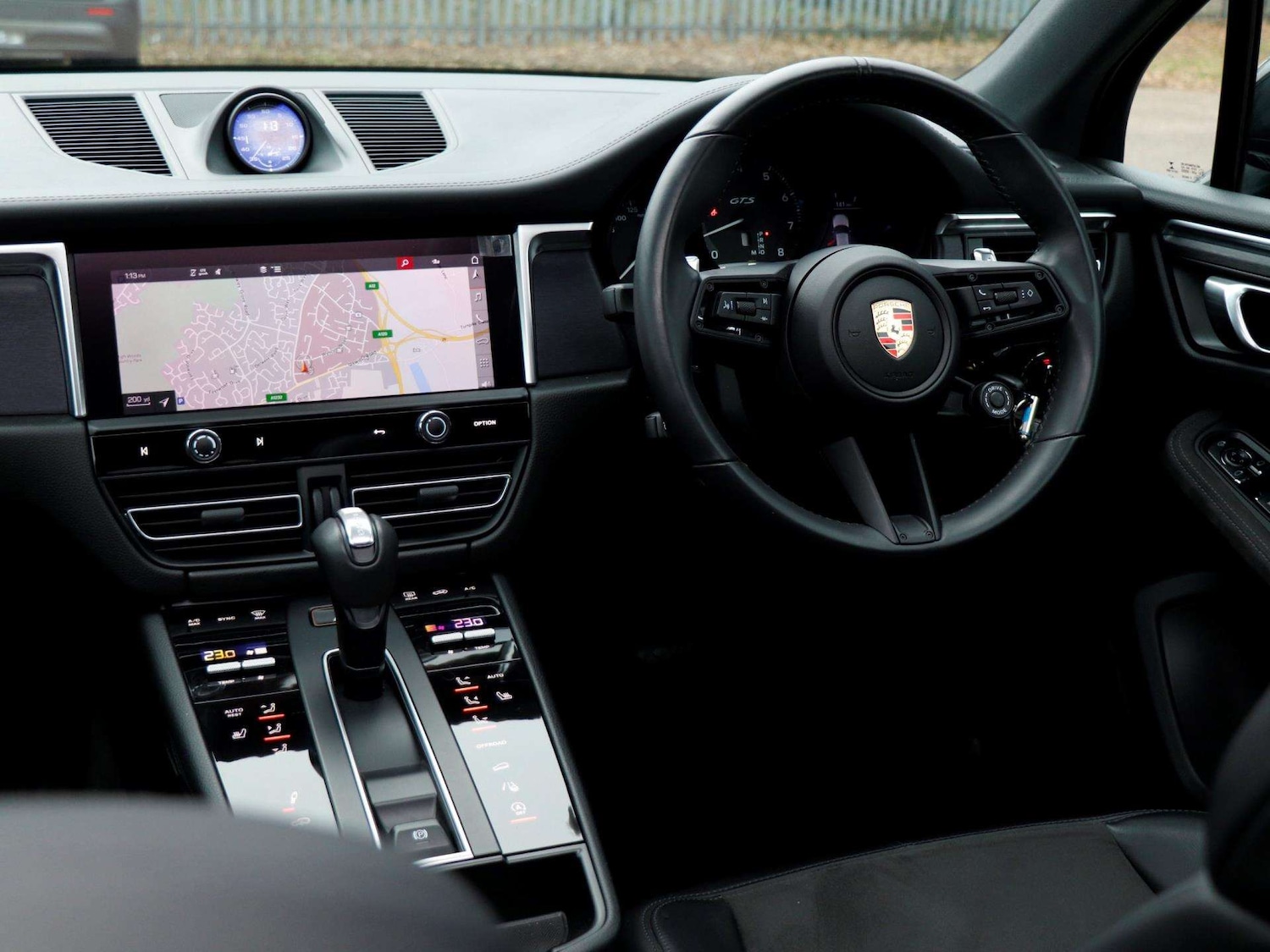 Used Porsche Macan 2022 for sale - 77158459: Photo 10