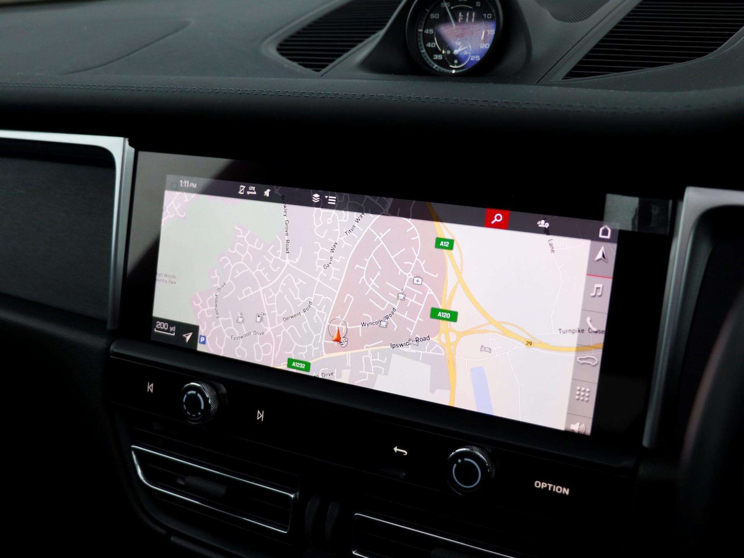 Used Porsche Macan 2022 for sale - 77158459: Photo 15