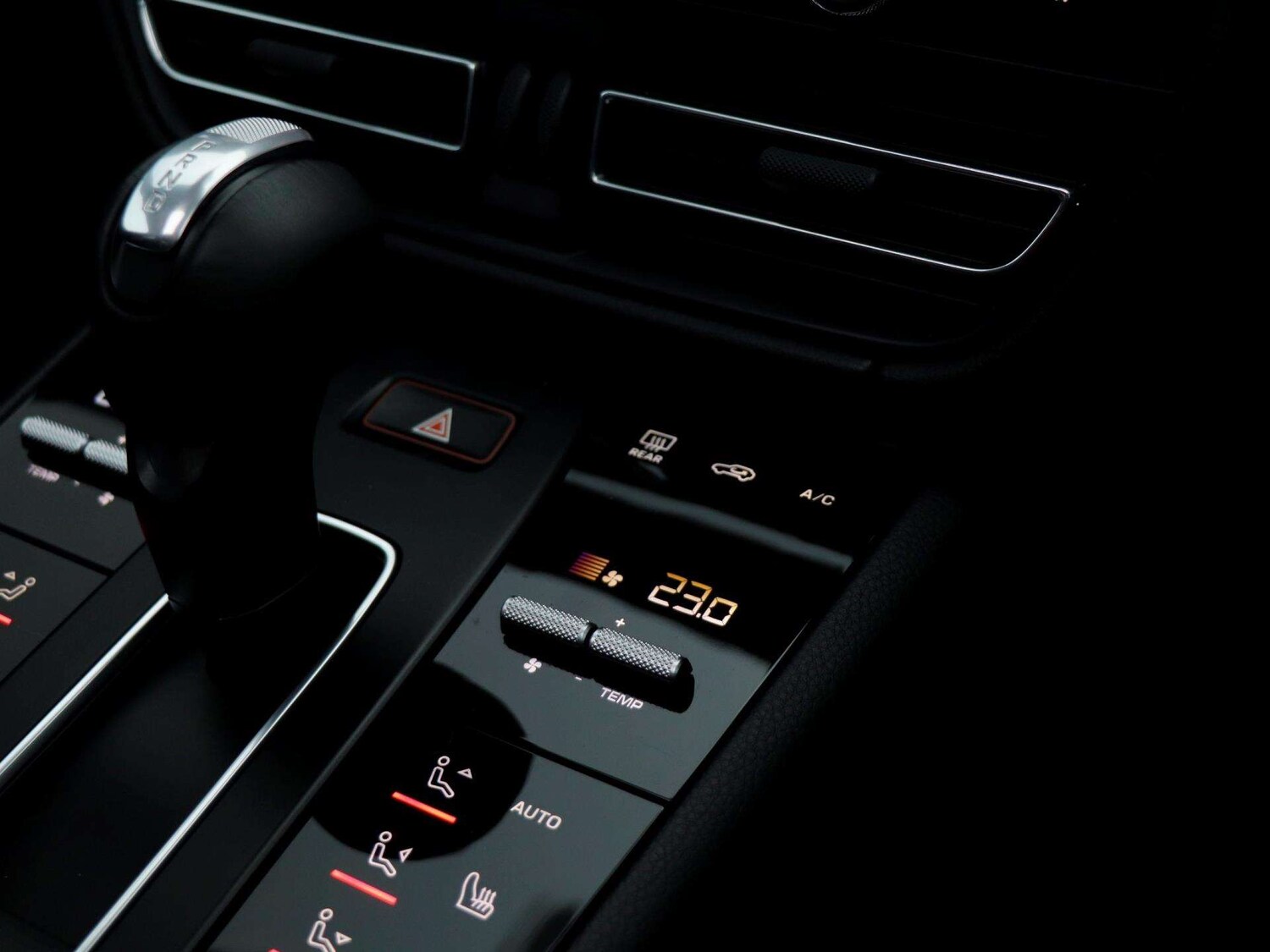 Used Porsche Macan 2022 for sale - 77158459: Photo 18