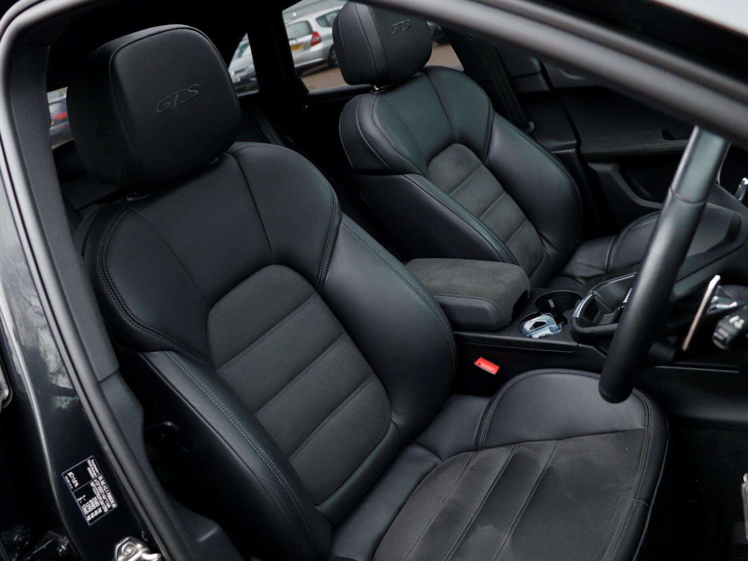 Used Porsche Macan 2022 for sale - 77158459: Photo 25