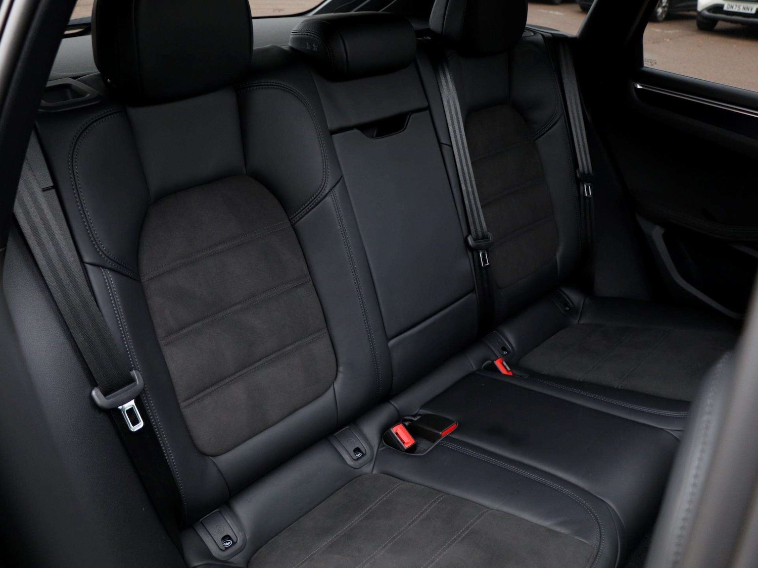 Used Porsche Macan 2022 for sale - 77158459: Photo 27