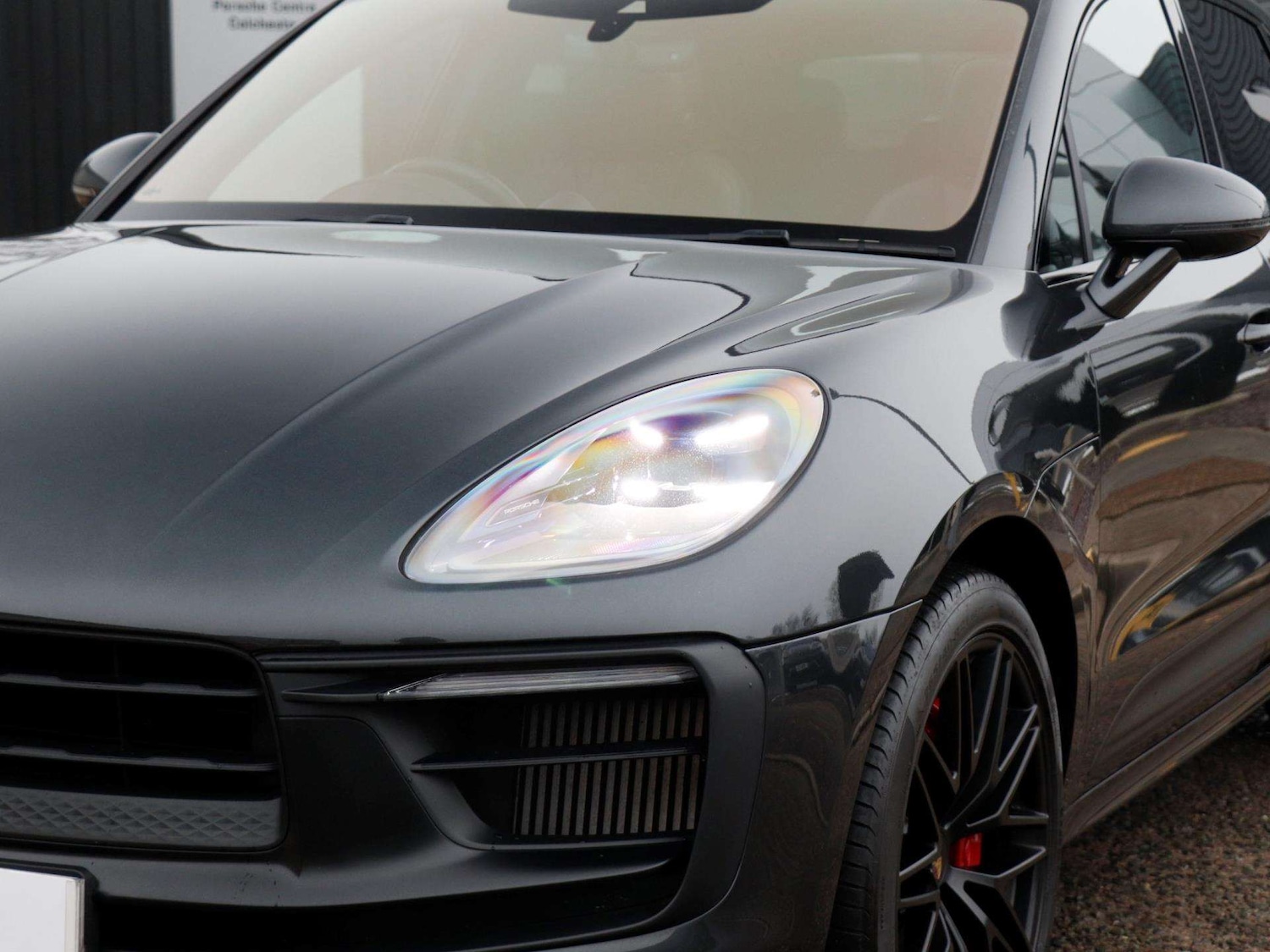 Used Porsche Macan 2022 for sale - 77158459: Photo 34