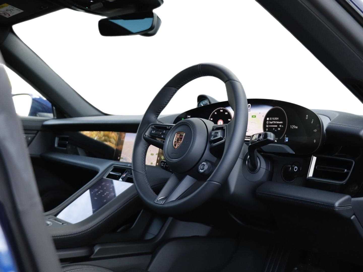 Used Porsche Taycan 2024 for sale - 75818504: Photo 10