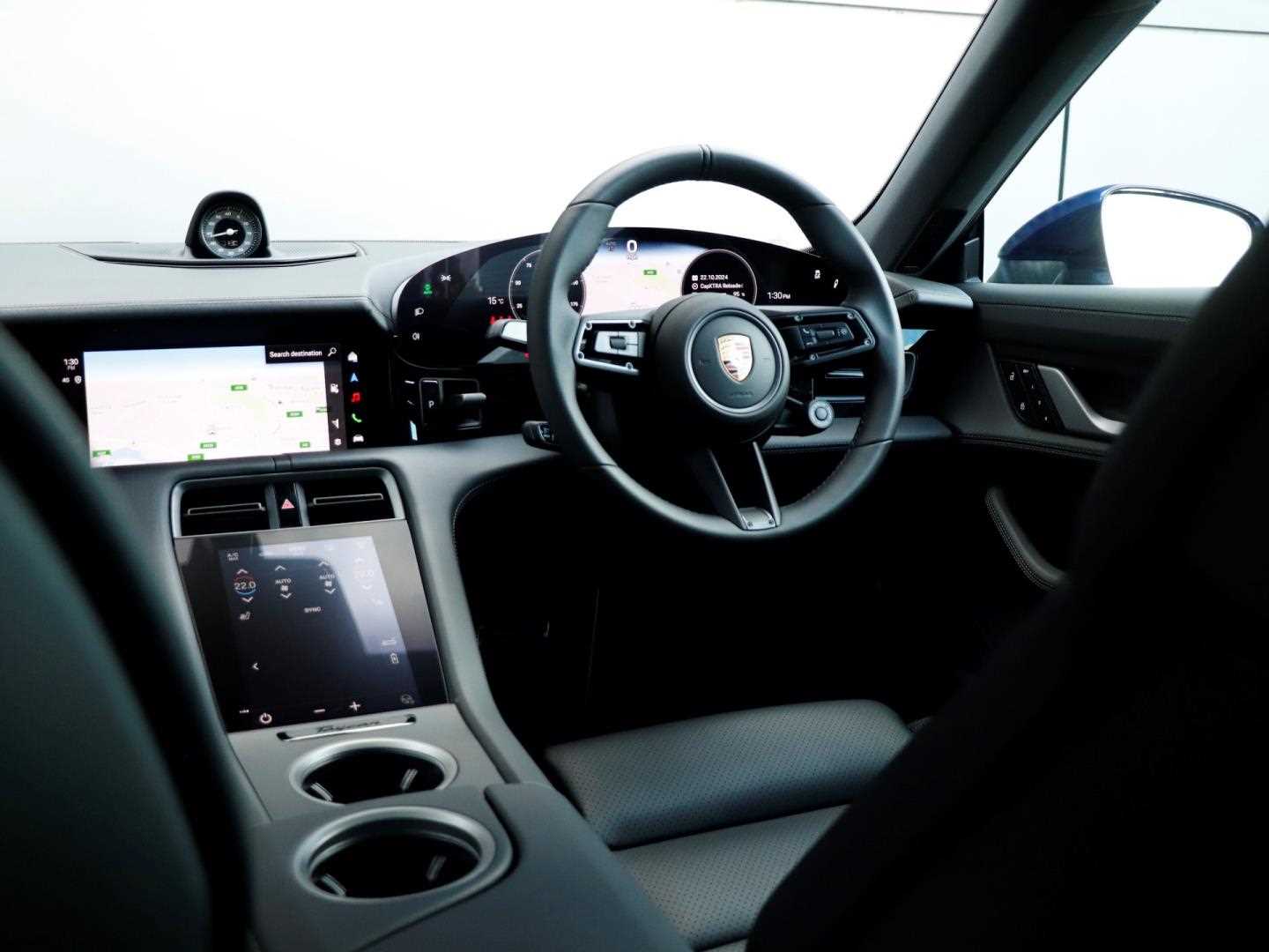 Used Porsche Taycan 2024 for sale - 75818504: Photo 12