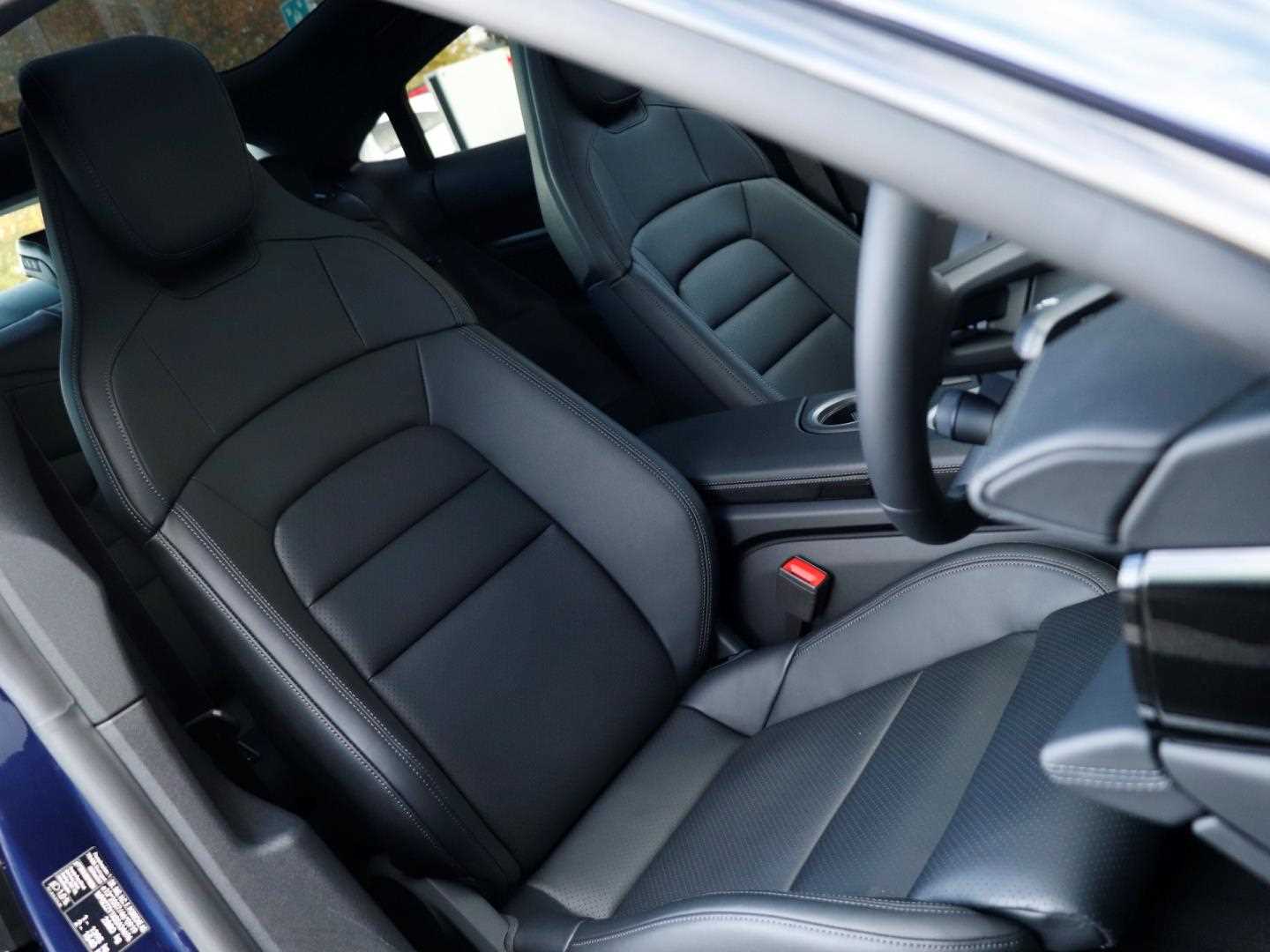 Used Porsche Taycan 2024 for sale - 75818504: Photo 25