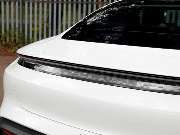 Used Porsche Taycan 2025 for sale - 75510689: Photo 28