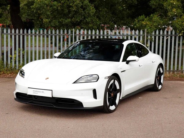 Used Porsche Taycan 2025 for sale - 75510689: Photo 34