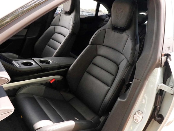 Used Porsche Taycan 2024 for sale - 73996377: Photo 25