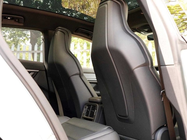 Used Porsche Taycan 2024 for sale - 73996377: Photo 26