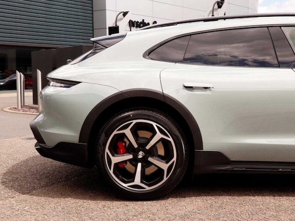 Used Porsche Taycan 2024 for sale - 73996377: Photo 34