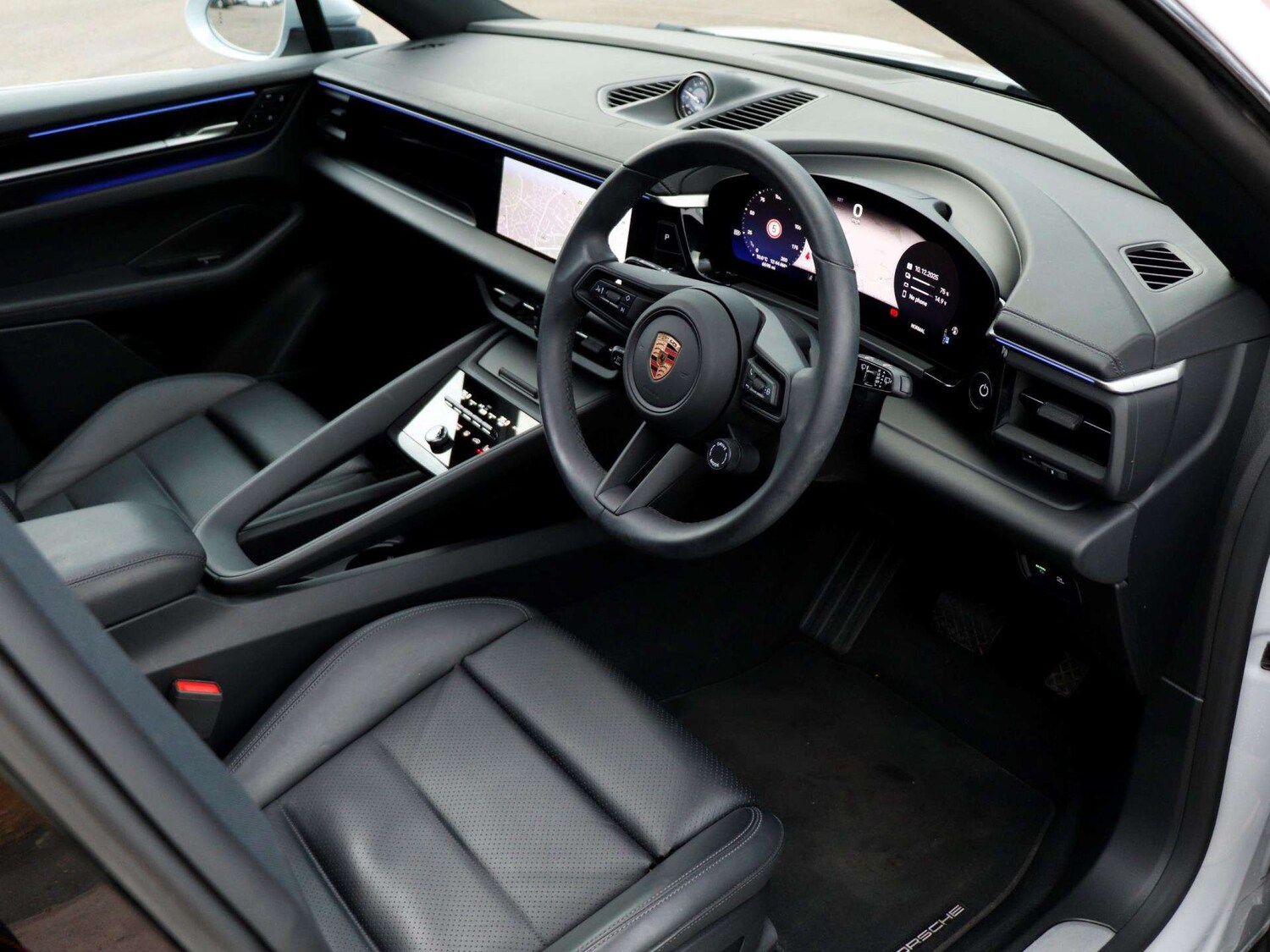 Used Porsche Macan 2025 for sale - 78187805: Photo 10