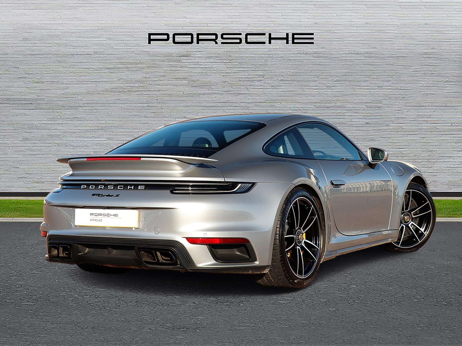 Used Porsche 911 2023 for sale - 76691976: Photo 3