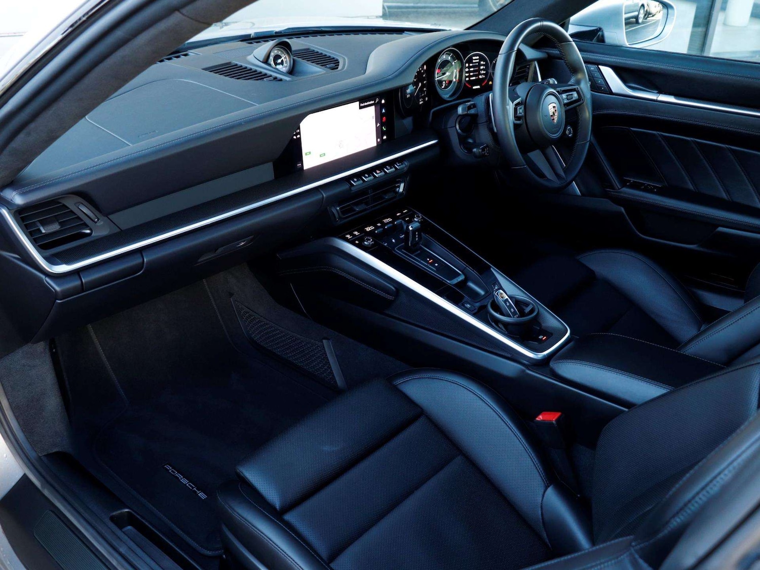 Used Porsche 911 2023 for sale - 76691976: Photo 9