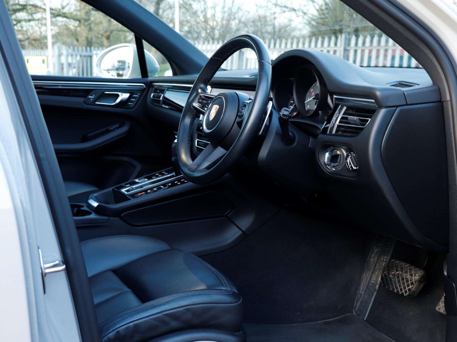 Used Porsche Macan 2021 for sale - 77032246: Photo 10