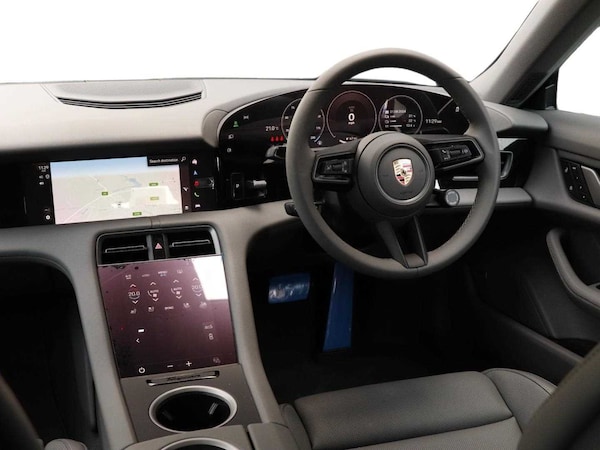 Used Porsche Taycan 2024 for sale - 73996431: Photo 10