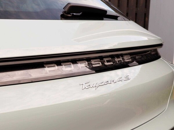 Used Porsche Taycan 2024 for sale - 73996431: Photo 29