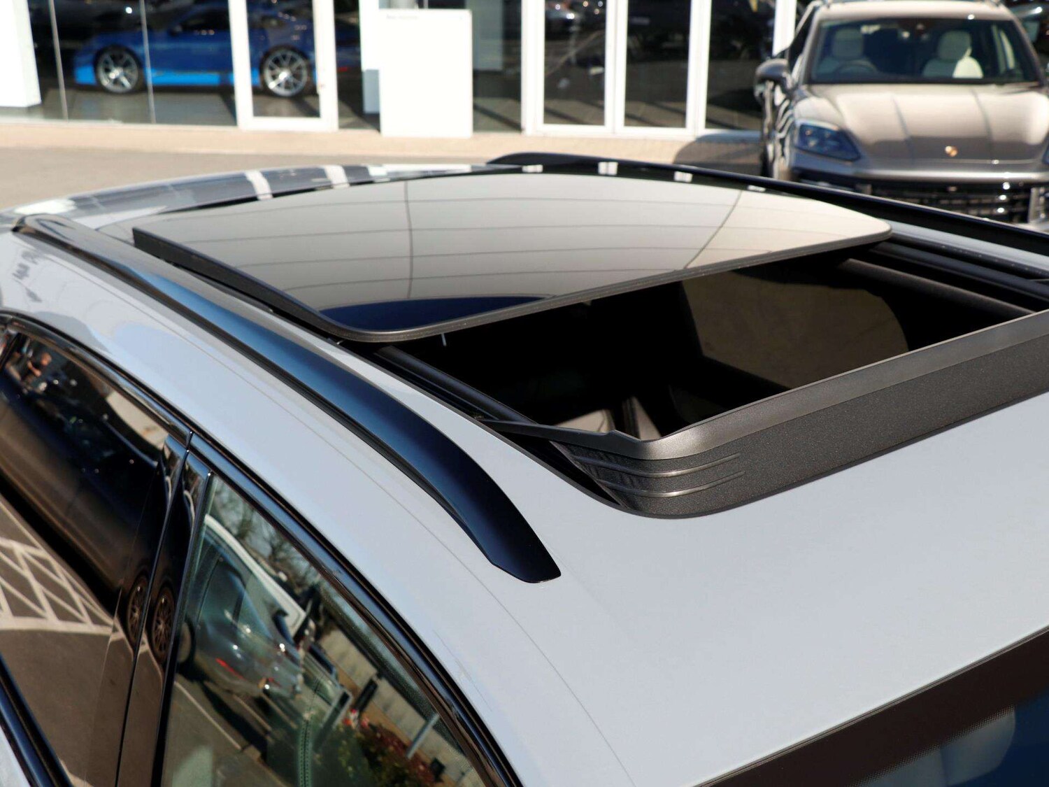 Used Porsche Cayenne 2026 for sale - 78209023: Photo 35