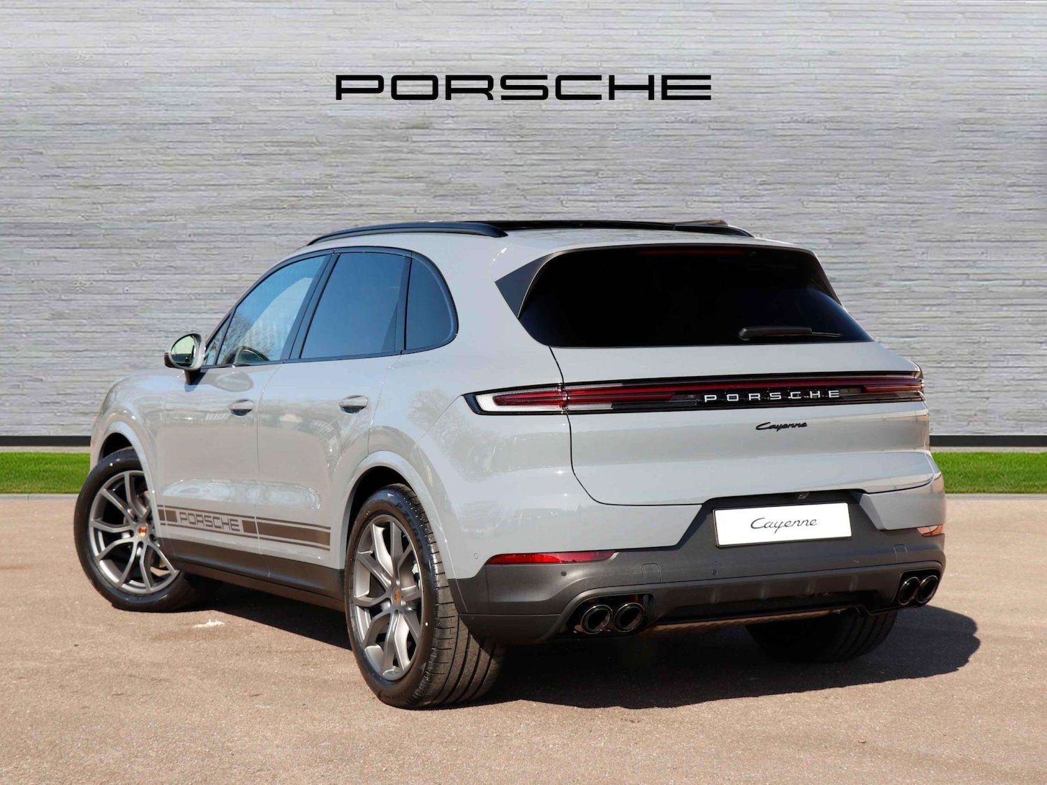 Used Porsche Cayenne 2026 for sale - 78209023: Photo 5