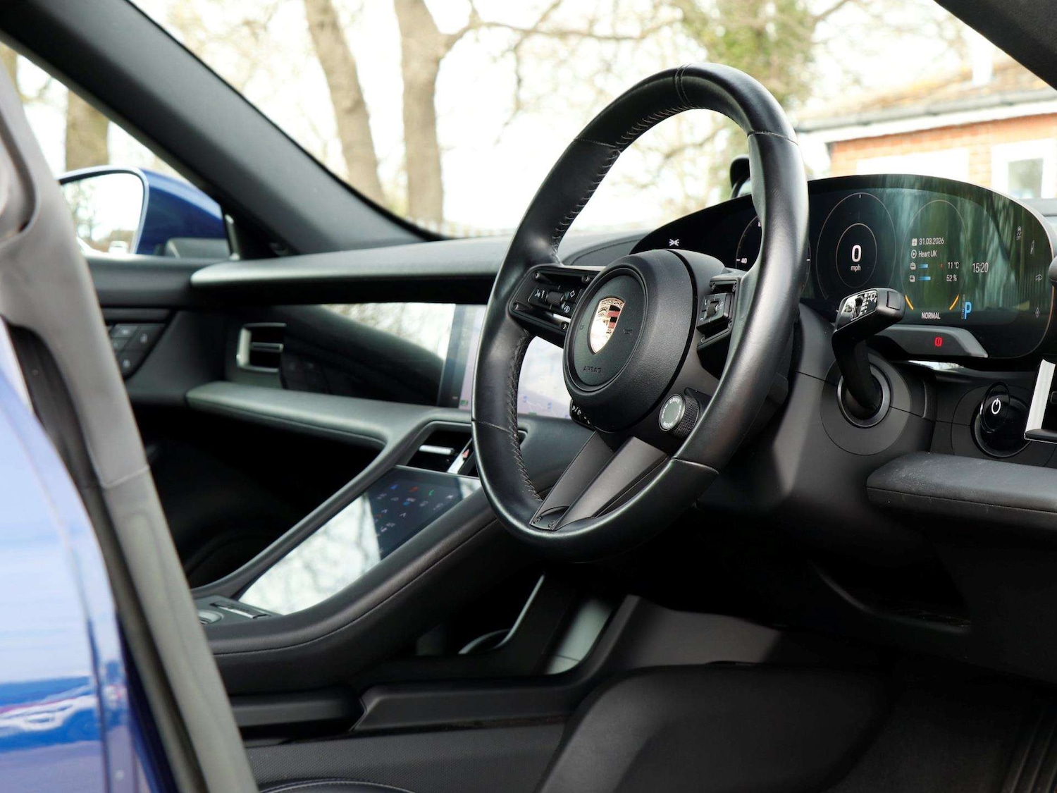 Used Porsche Taycan for sale - 78104281: Photo 11