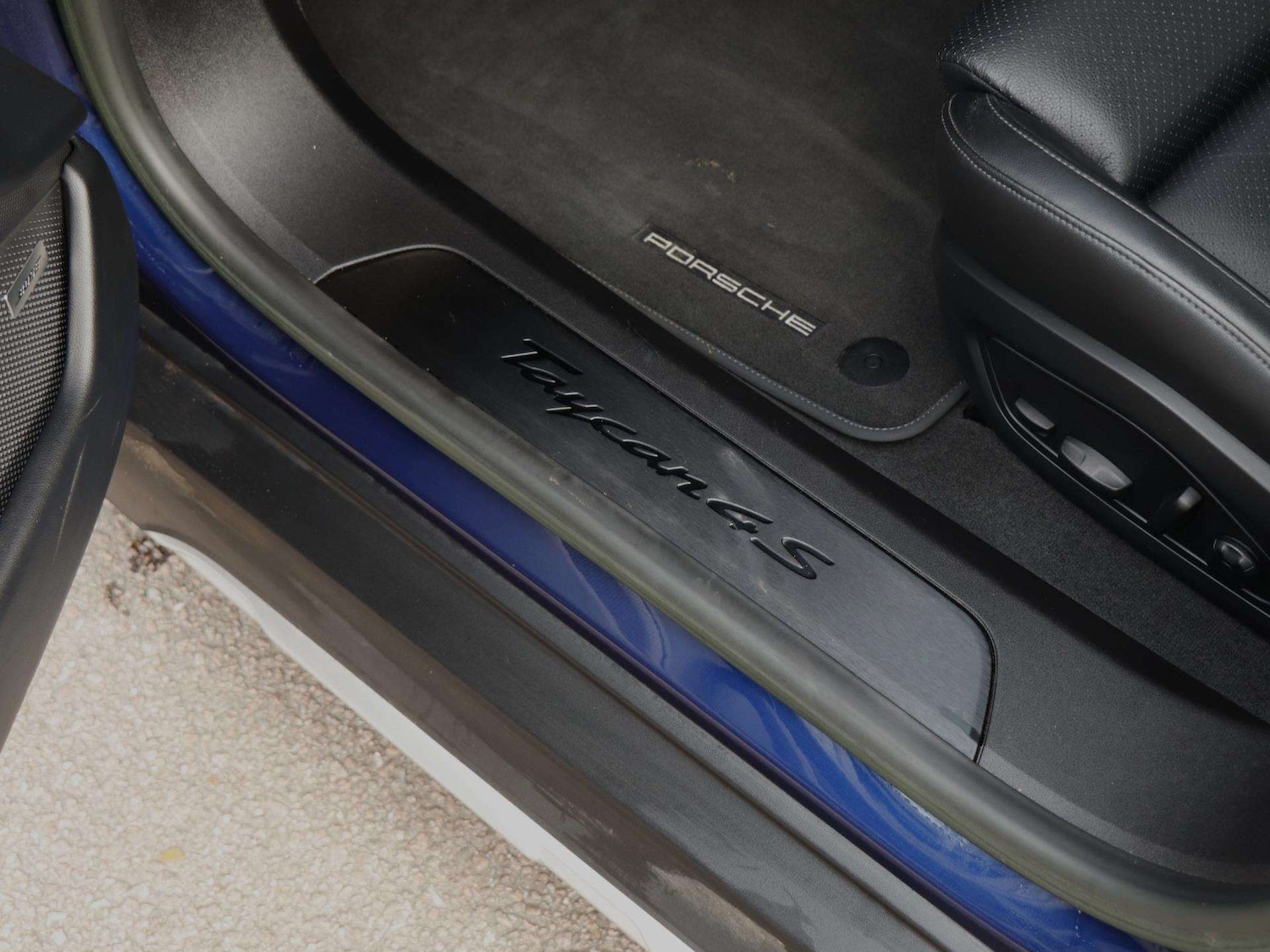 Used Porsche Taycan for sale - 78104281: Photo 27