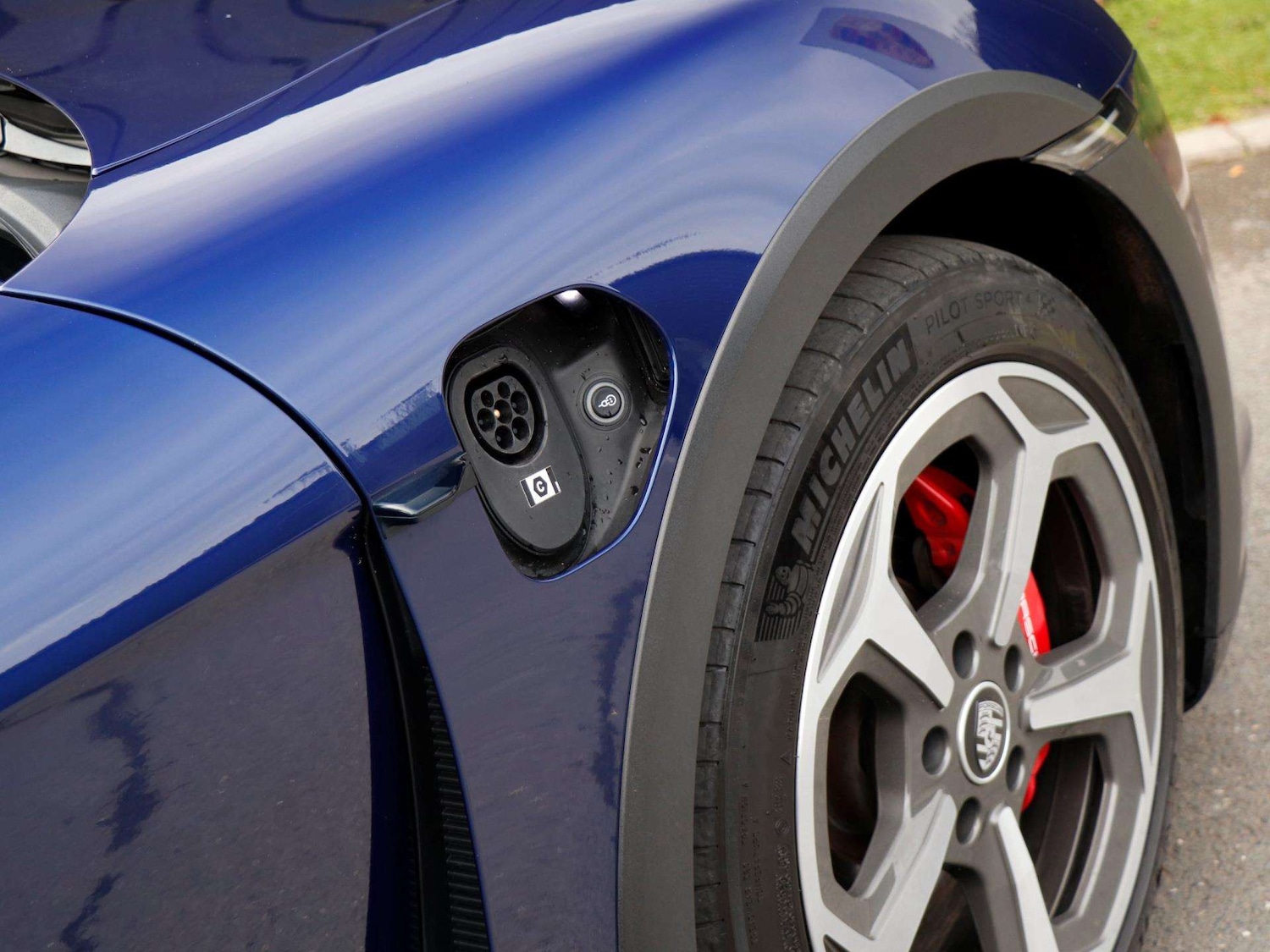 Used Porsche Taycan for sale - 78104281: Photo 31