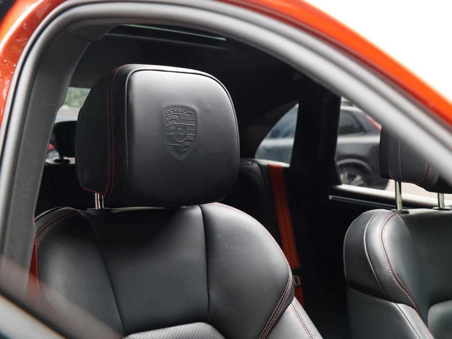 Used Porsche Macan 2023 for sale - 76575972: Photo 24