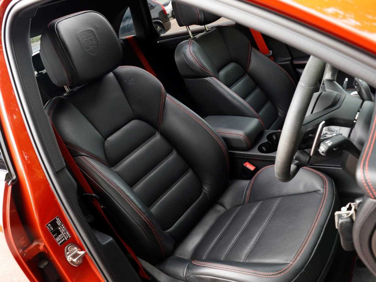 Used Porsche Macan 2023 for sale - 76575972: Photo 25