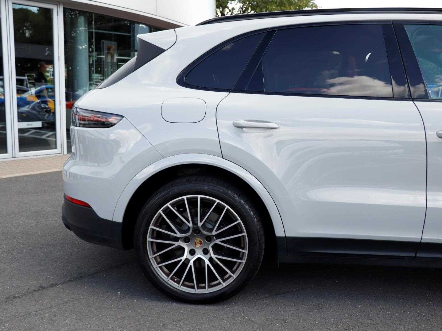 Vehicle 33