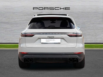 Used Porsche Cayenne 2023 for sale - 75405421: Photo