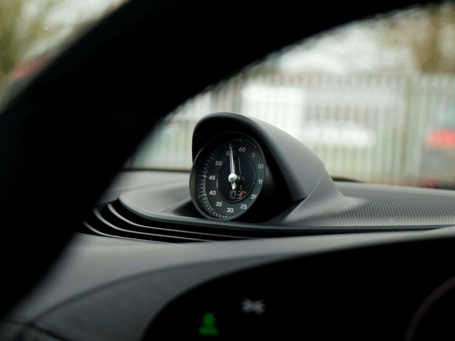 Used Porsche Taycan 2022 for sale - 77526876: Photo 14