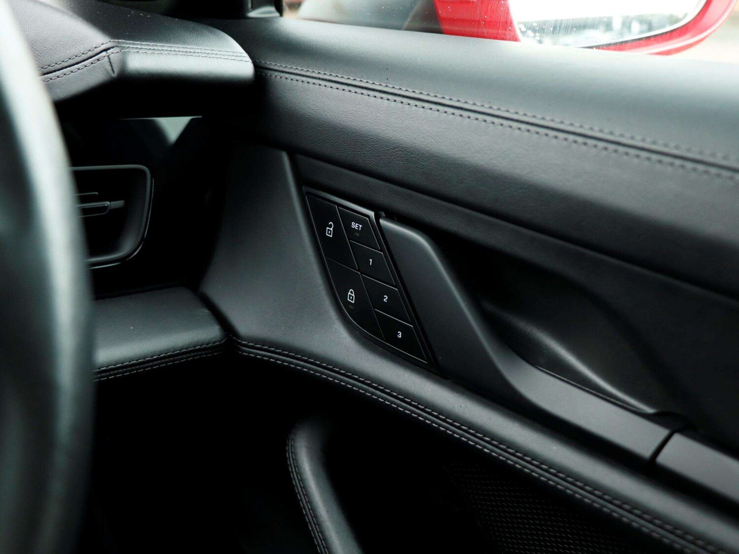 Used Porsche Taycan 2022 for sale - 77526876: Photo 22