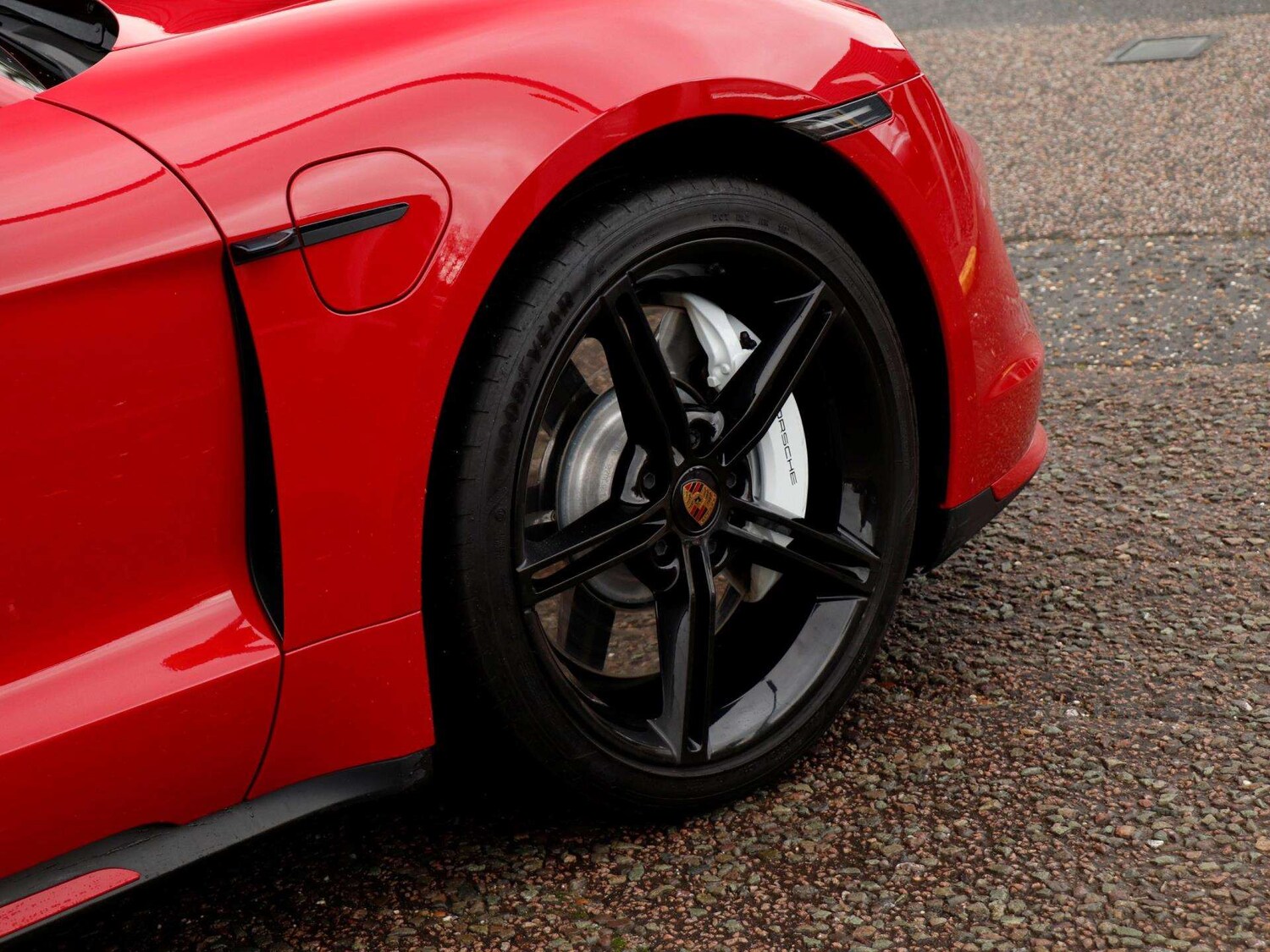 Used Porsche Taycan 2022 for sale - 77526876: Photo 31