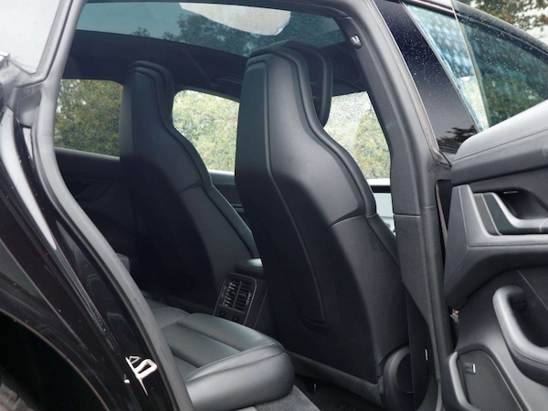 Used Porsche Taycan 2020 for sale - 76192033: Photo 26