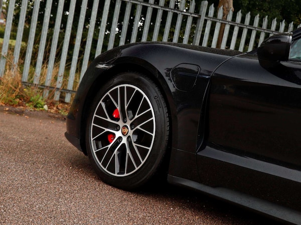 Used Porsche Taycan 2020 for sale - 76192033: Photo 29