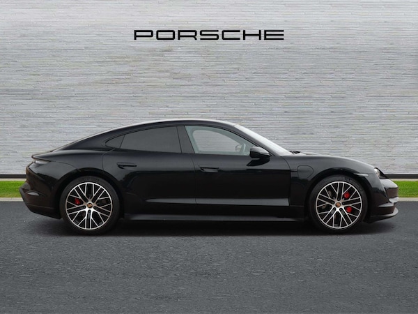 Used Porsche Taycan 2020 for sale - 76192033: Photo 2