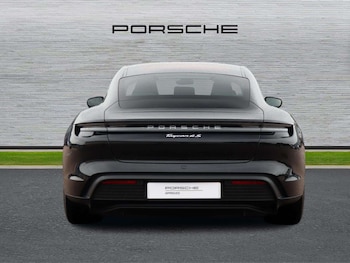 Used Porsche Taycan 2020 for sale - 76192033: Photo 4
