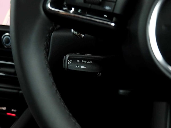 Used Porsche Macan 2025 for sale - 75555337: Photo 21