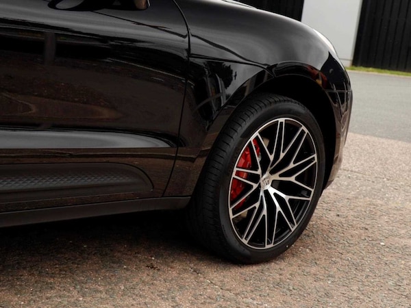 Used Porsche Macan 2025 for sale - 75555337: Photo 32