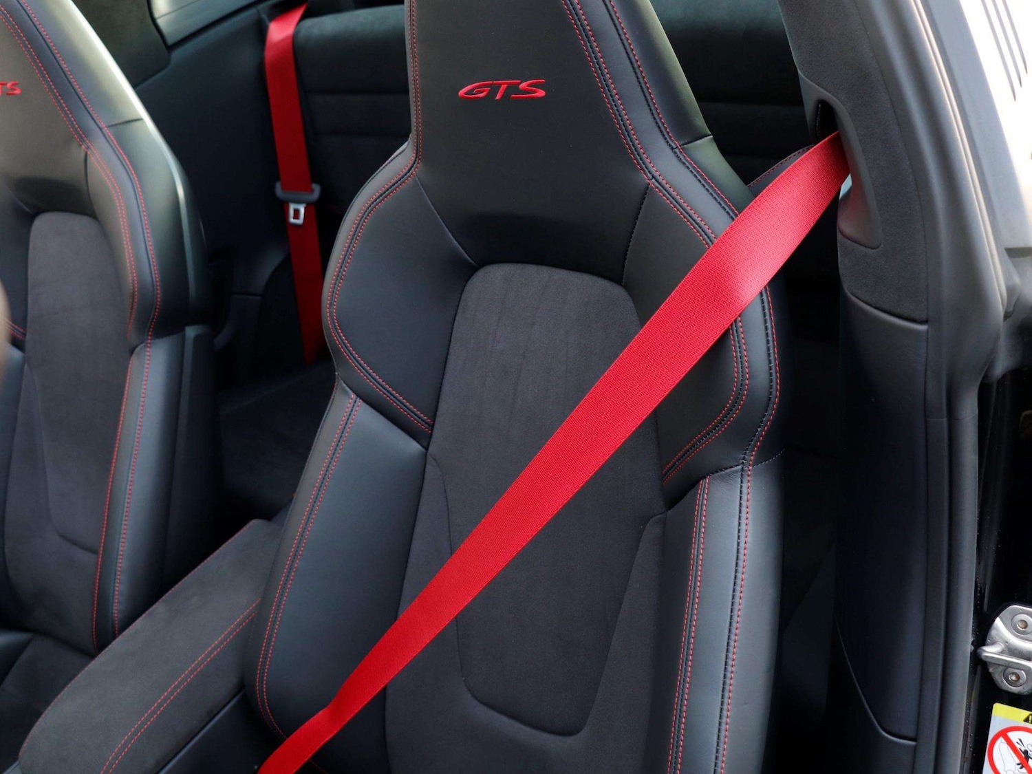 Used Porsche 911 2022 for sale - 77373652: Photo 28