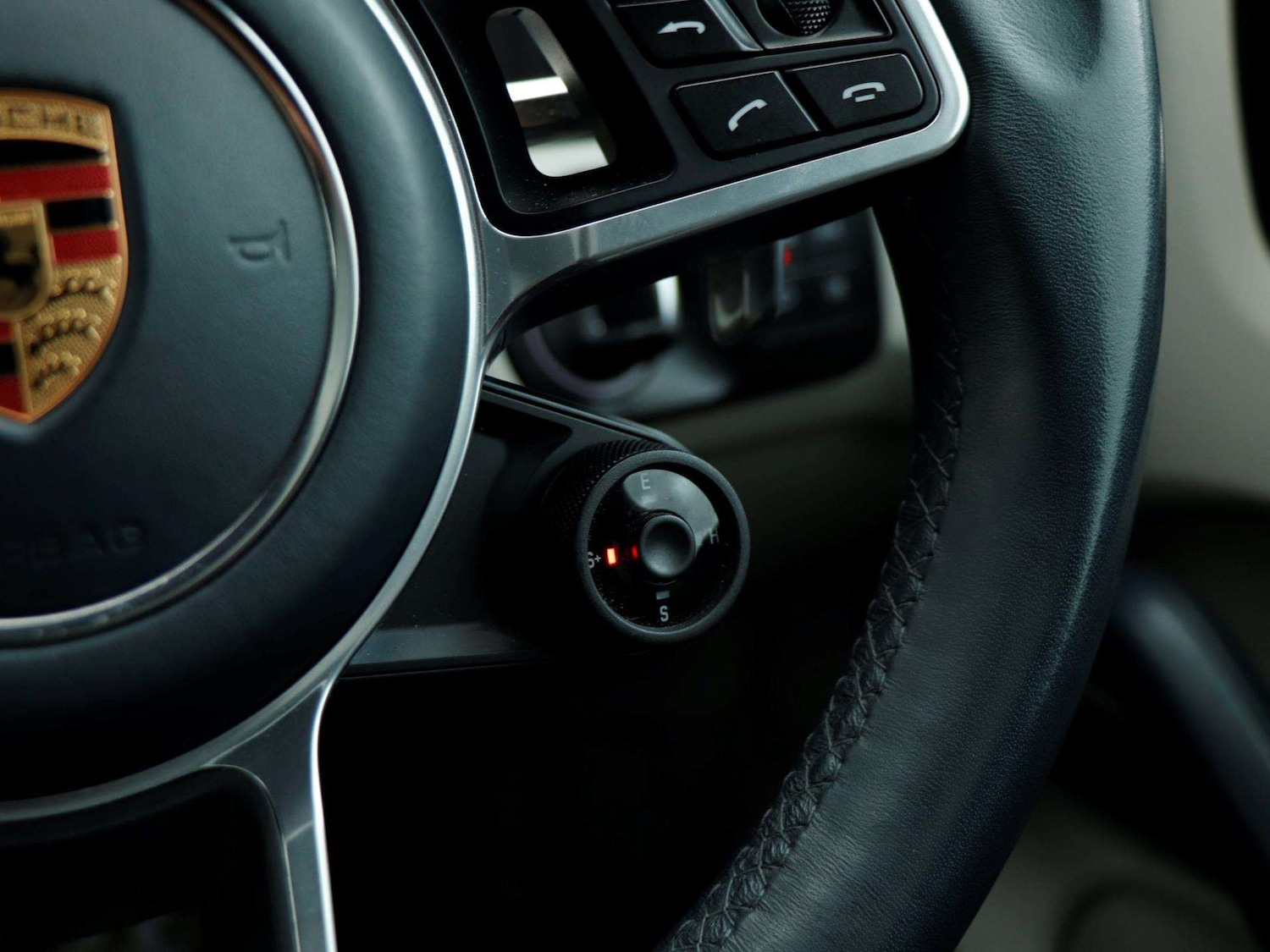 Used Porsche Cayenne 2022 for sale - 76475811: Photo 21