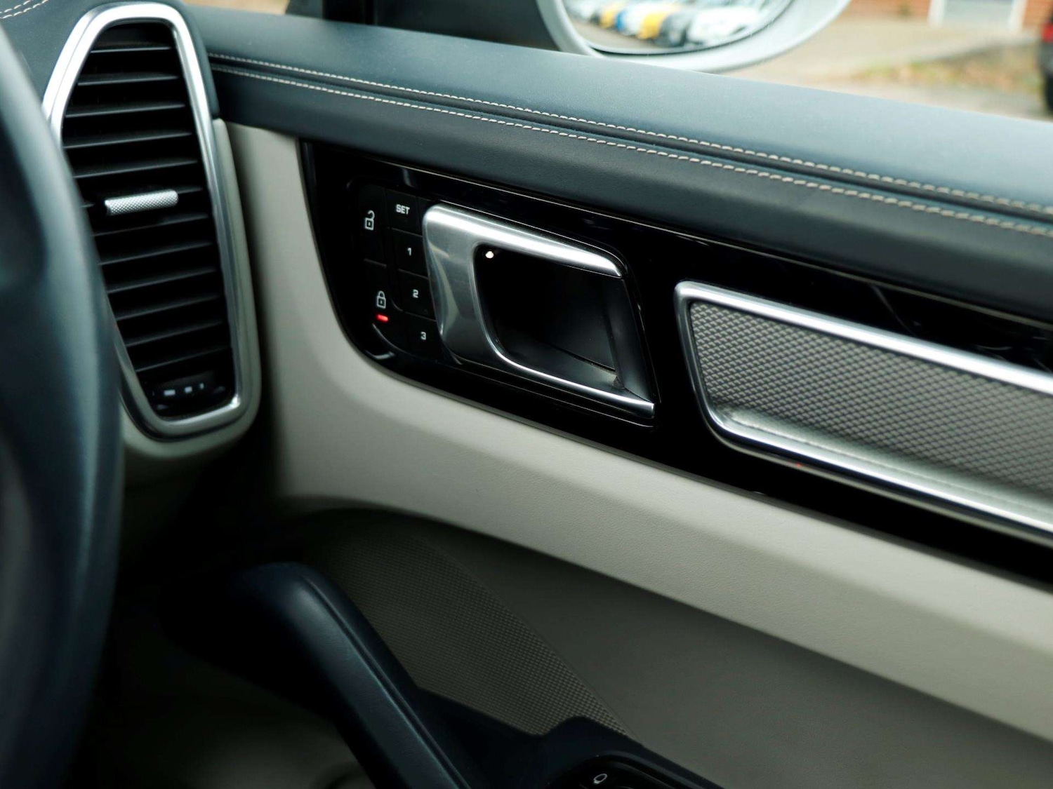 Used Porsche Cayenne 2022 for sale - 76475811: Photo 22