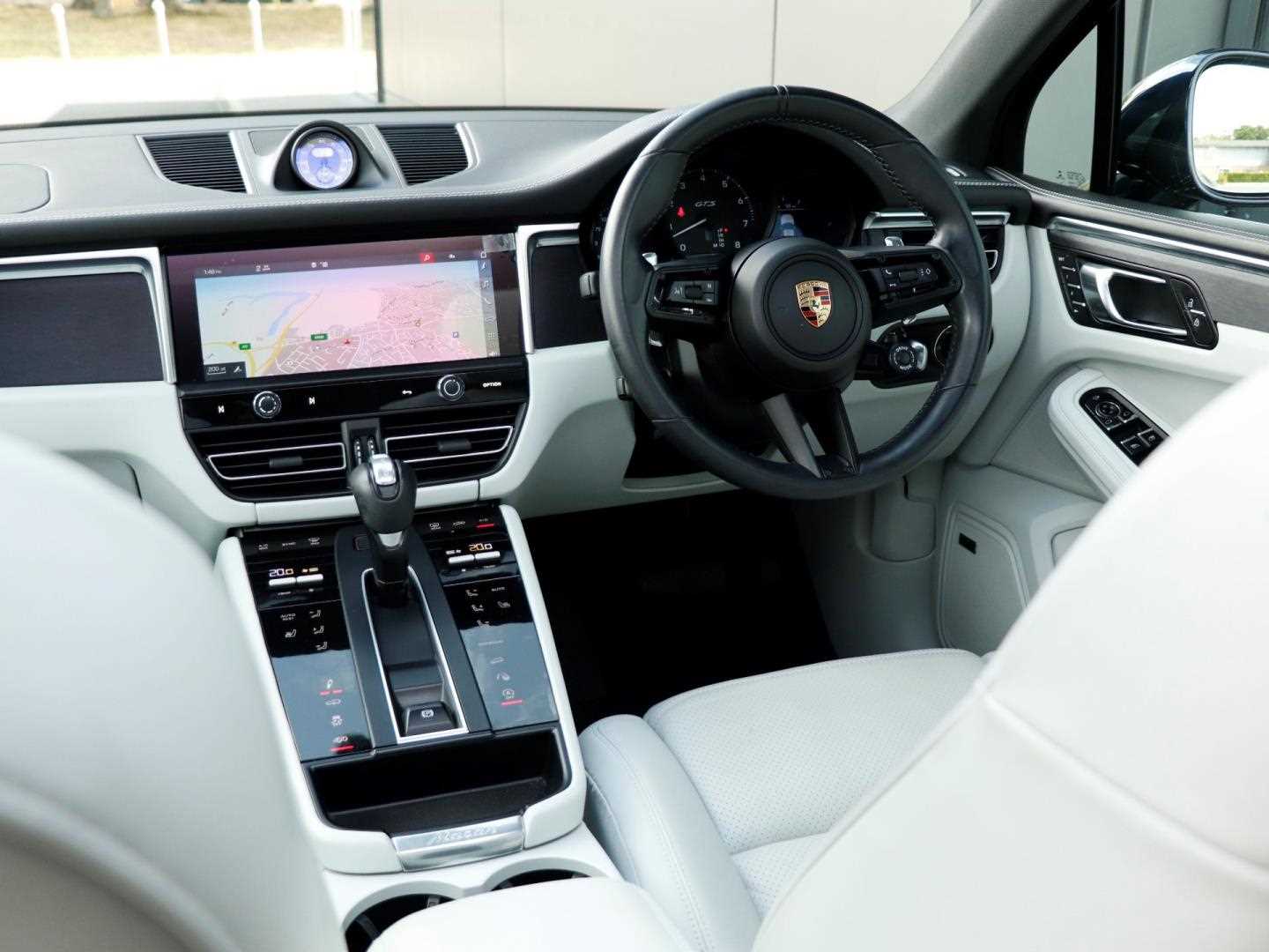 Used Porsche Macan 2022 for sale - 76523971: Photo 11