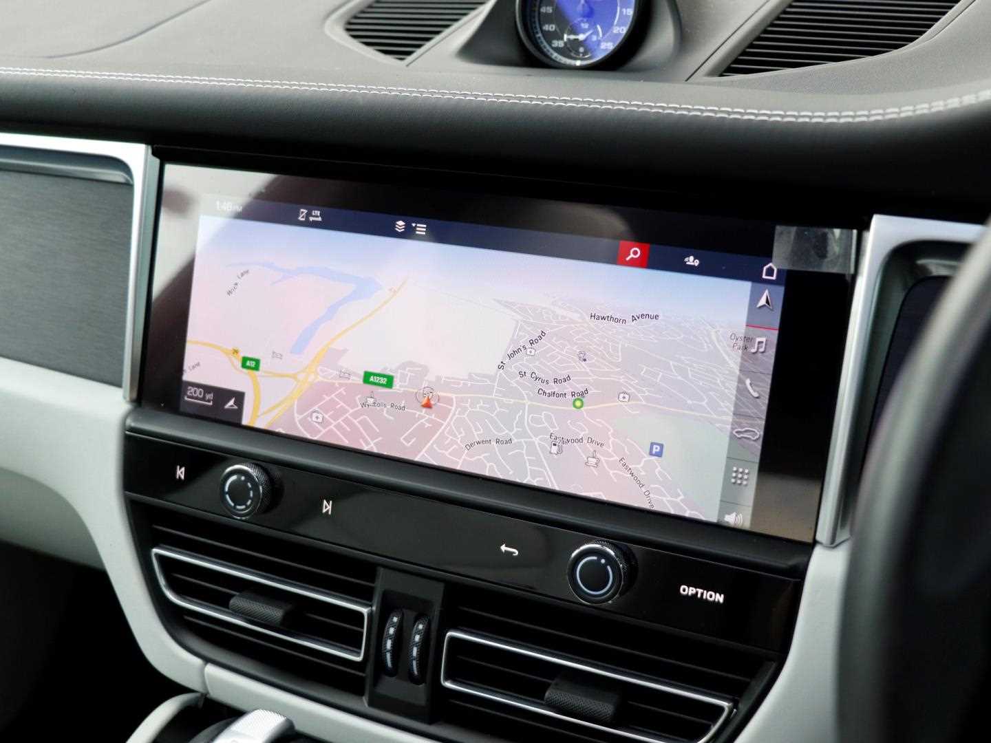 Used Porsche Macan 2022 for sale - 76523971: Photo 15