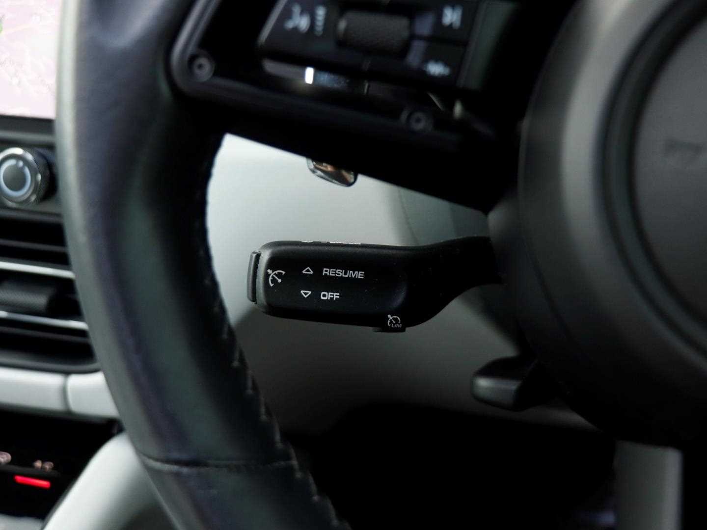 Used Porsche Macan 2022 for sale - 76523971: Photo 21