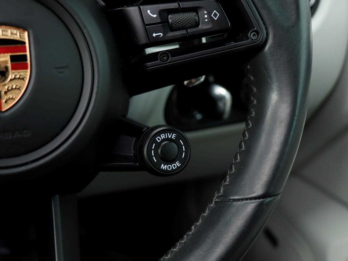 Used Porsche Macan 2022 for sale - 76523971: Photo 22