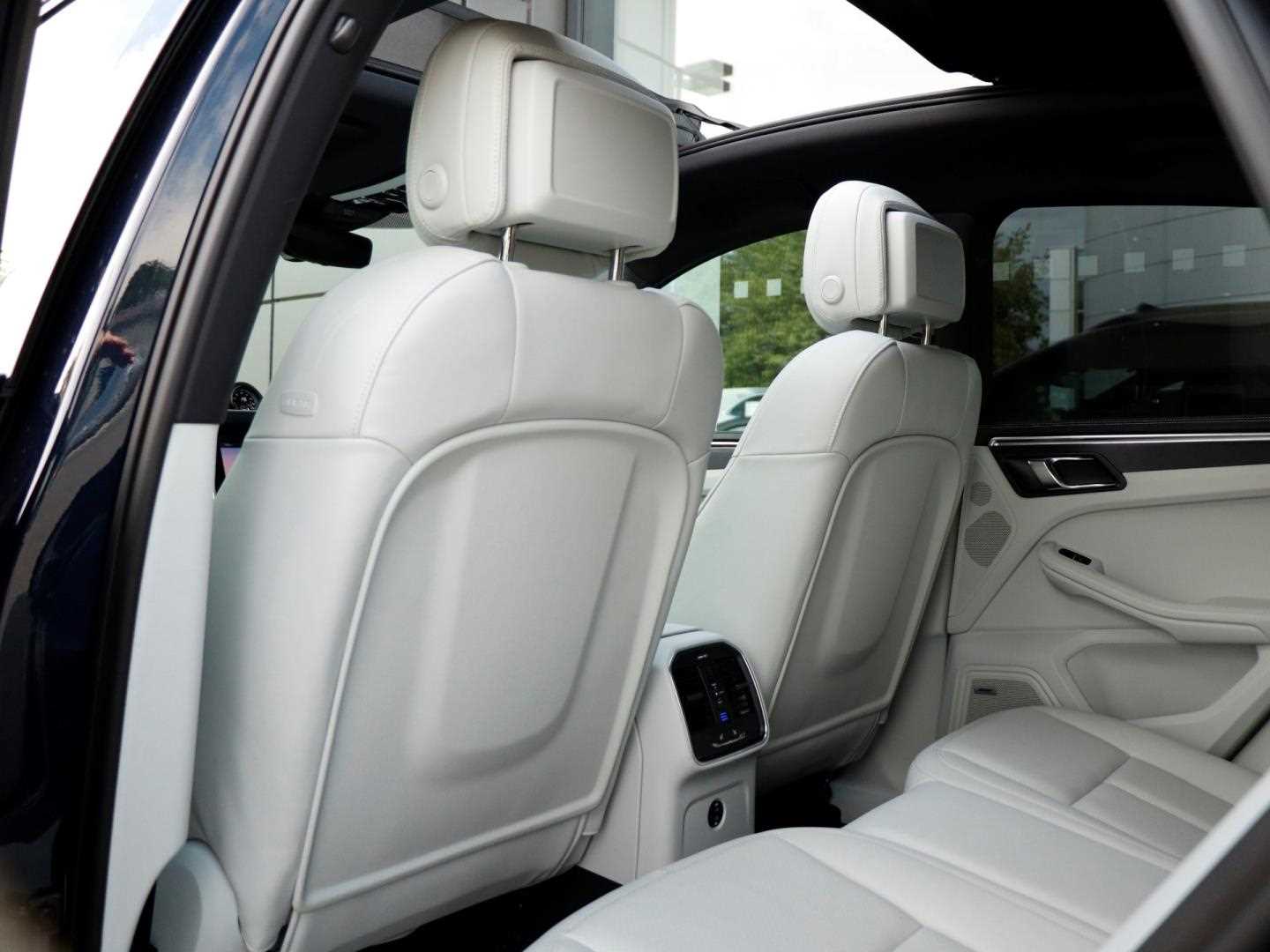 Used Porsche Macan 2022 for sale - 76523971: Photo 30