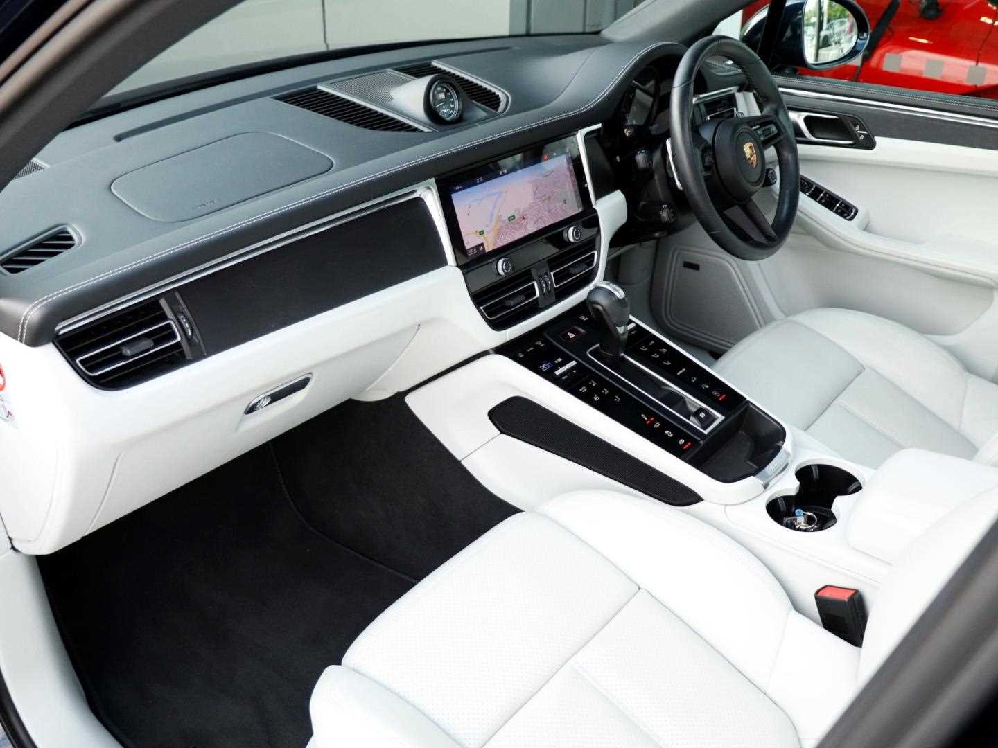 Used Porsche Macan 2022 for sale - 76523971: Photo 9