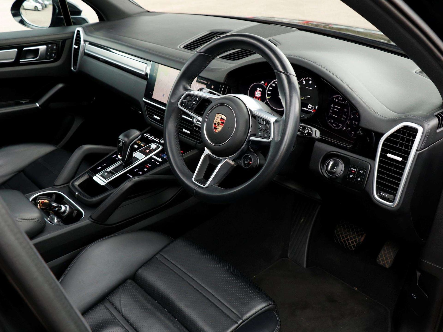 Used Porsche Cayenne 2023 for sale - 77726894: Photo 10