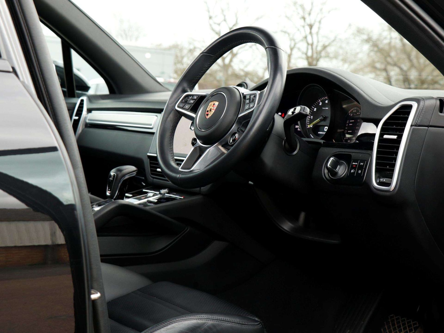 Used Porsche Cayenne 2023 for sale - 77726894: Photo 11