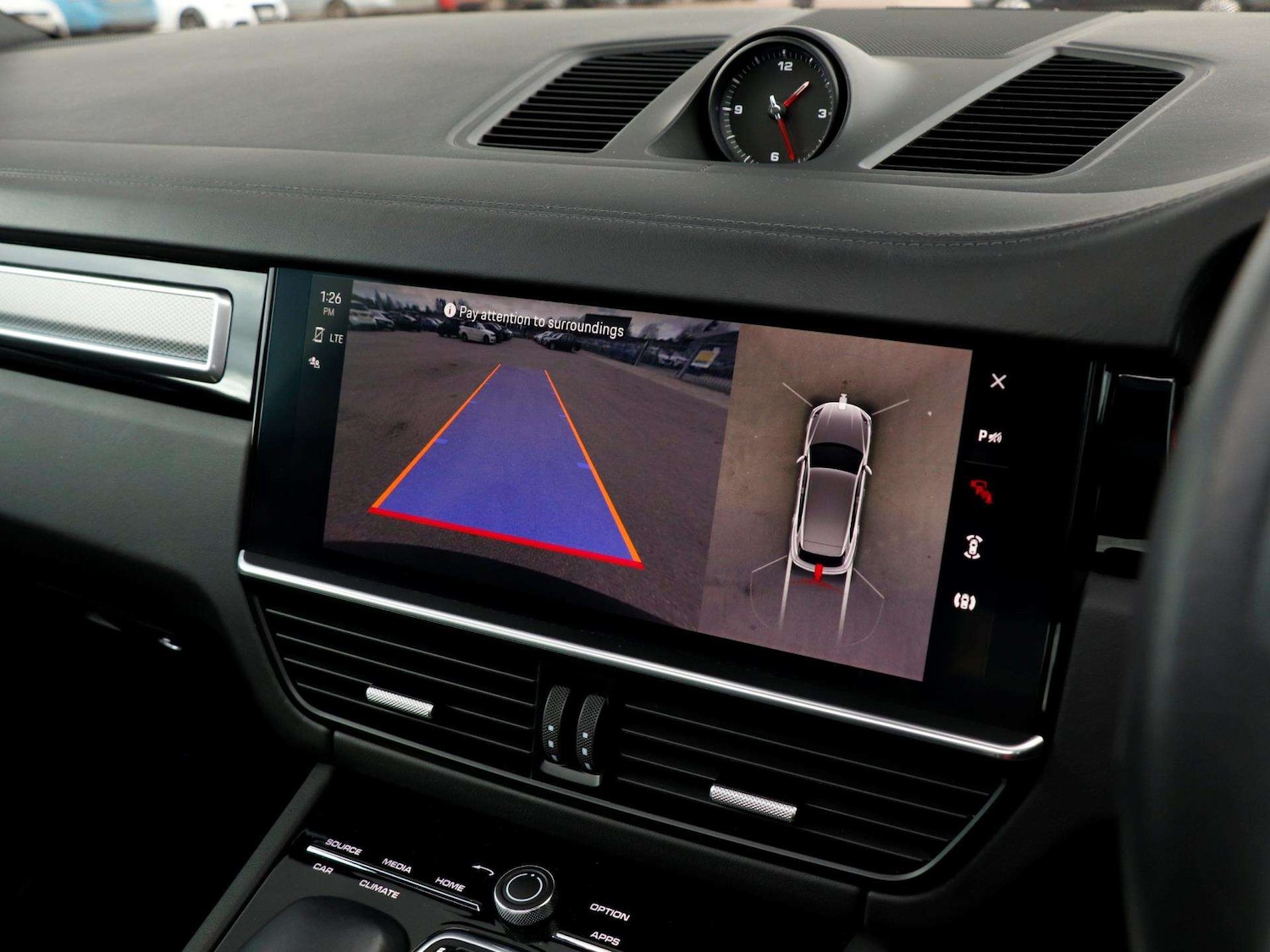 Used Porsche Cayenne 2023 for sale - 77726894: Photo 16